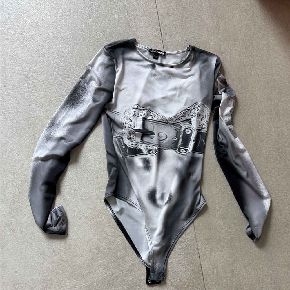 Fashion Nova Metallic Silver Top